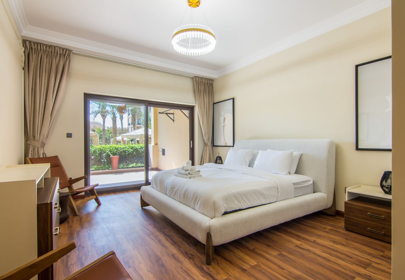 Apartment in Dubai - Luxury 2 BDR in Palm Jumeirah 