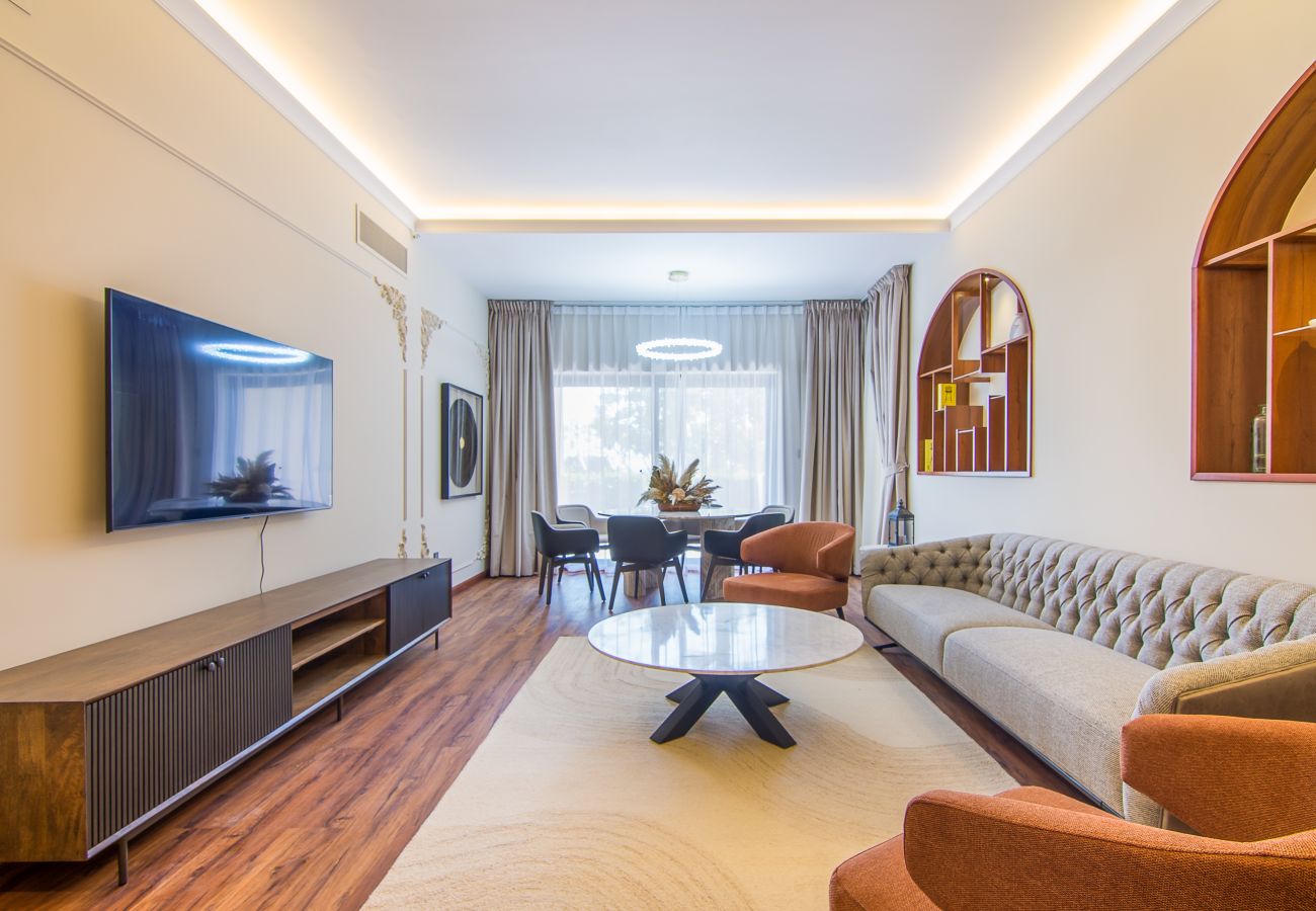 Apartment in Dubai - Luxury 2 BDR in Palm Jumeirah 