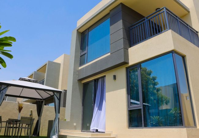 Villa in Dubai - 4BR + Maids Villa in Maple 2, Dubai Hills