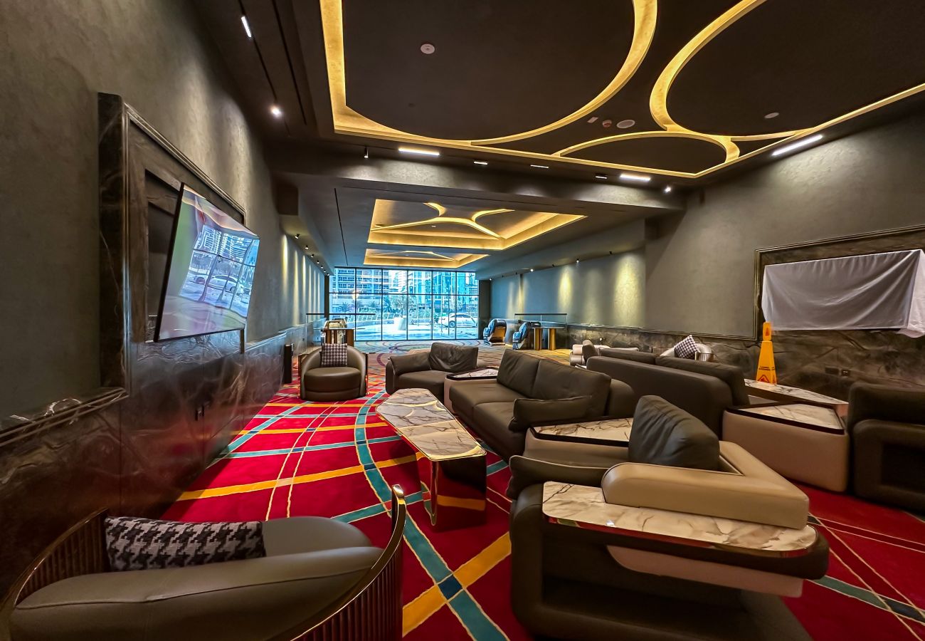 Apartment in Dubai - One Bedroom with Lake View 