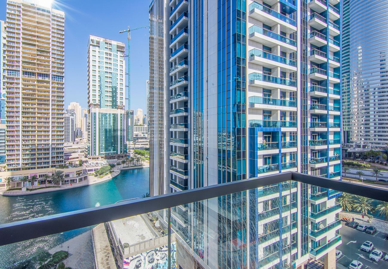 Apartment in Dubai - 2BR APARTMENT w/ LAKE VIEW