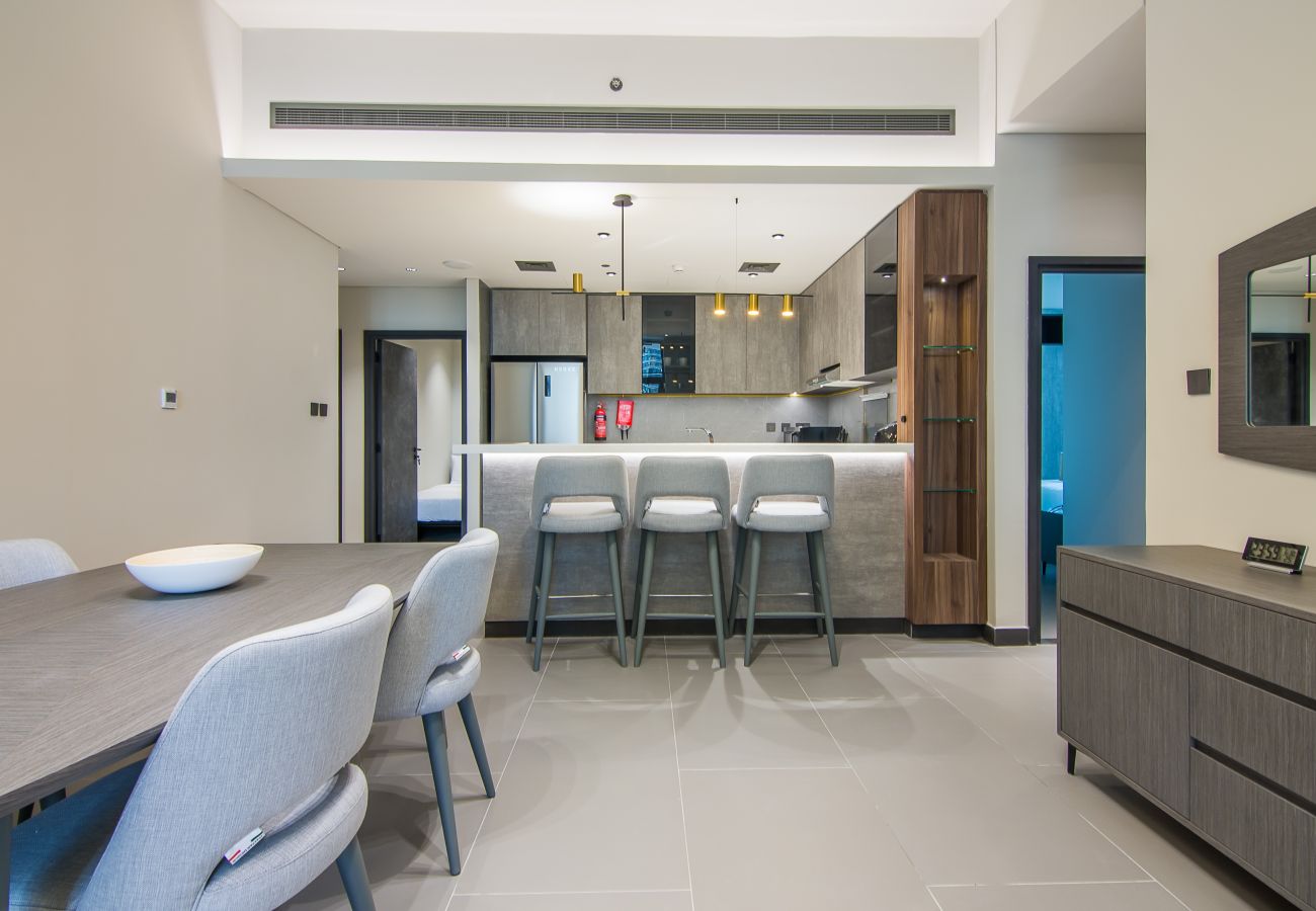 Apartment in Dubai - 2BR APARTMENT w/ LAKE VIEW