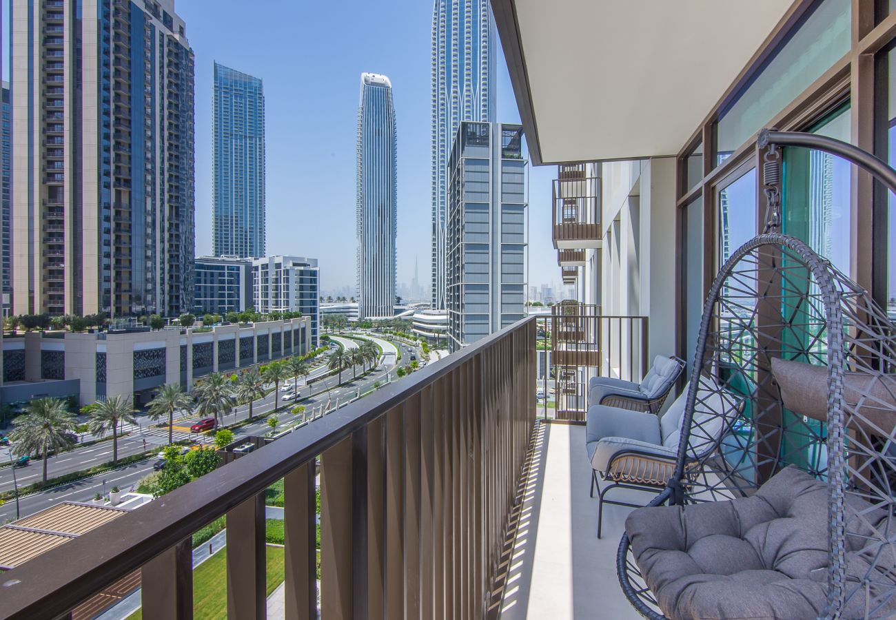 Apartment in Dubai - Stylish 2BR in Creek Crescent, Creek Harbour
