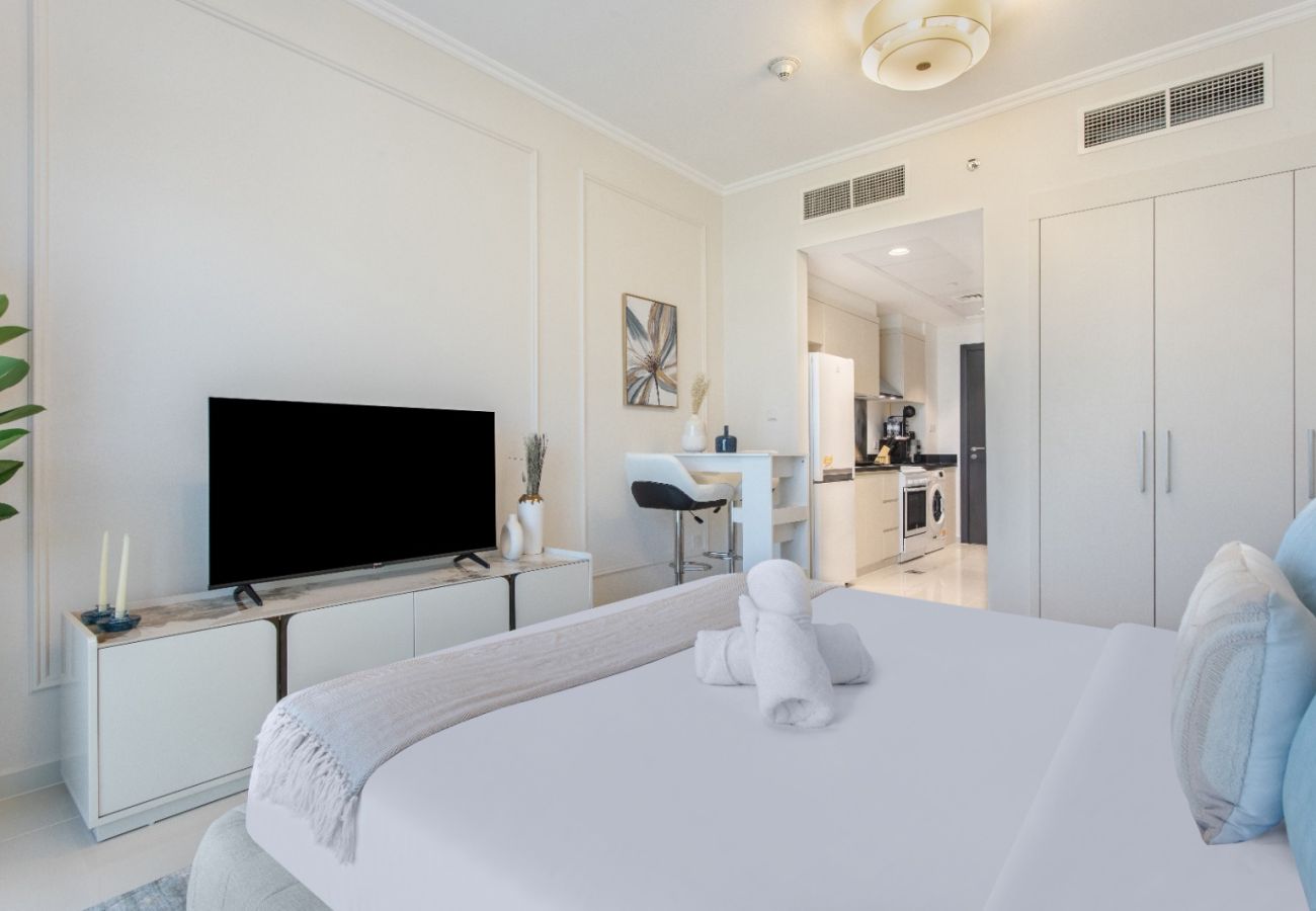 Studio in Dubai - Cozy Studio in Carson  A, Damac Hills