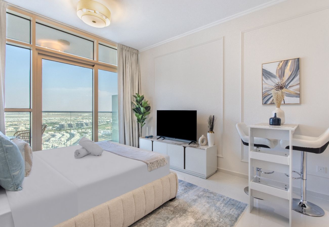 Studio in Dubai - Cozy Studio in Carson  A, Damac Hills