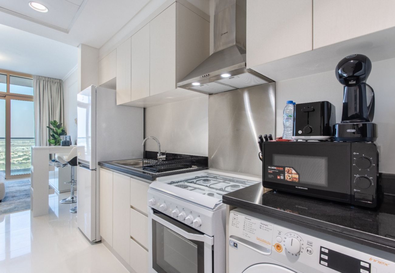 Studio in Dubai - Cozy Studio in Carson  A, Damac Hills