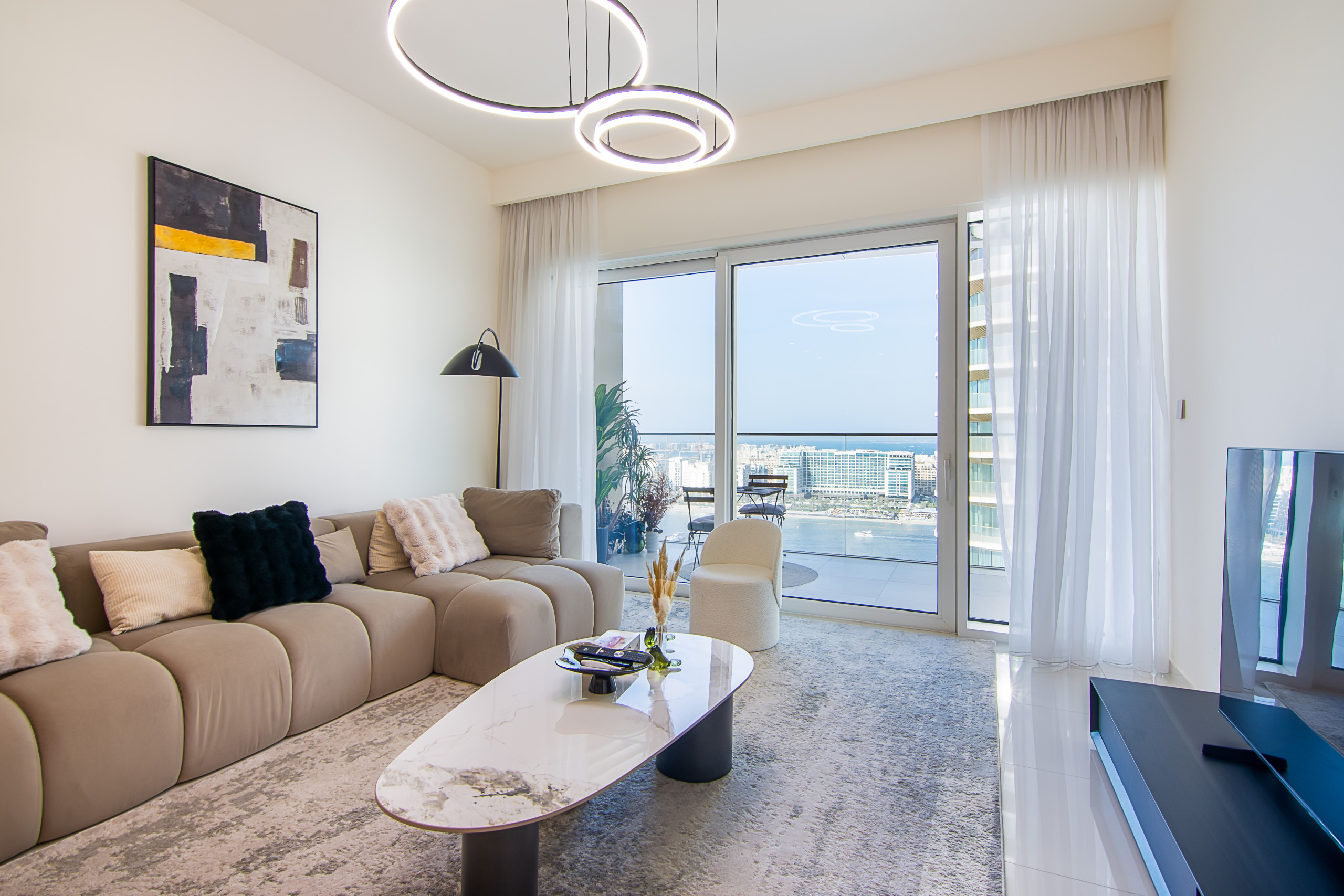 Photo inspiration: Fresh Look at Skyline Serenity Luxury Beachfront Living