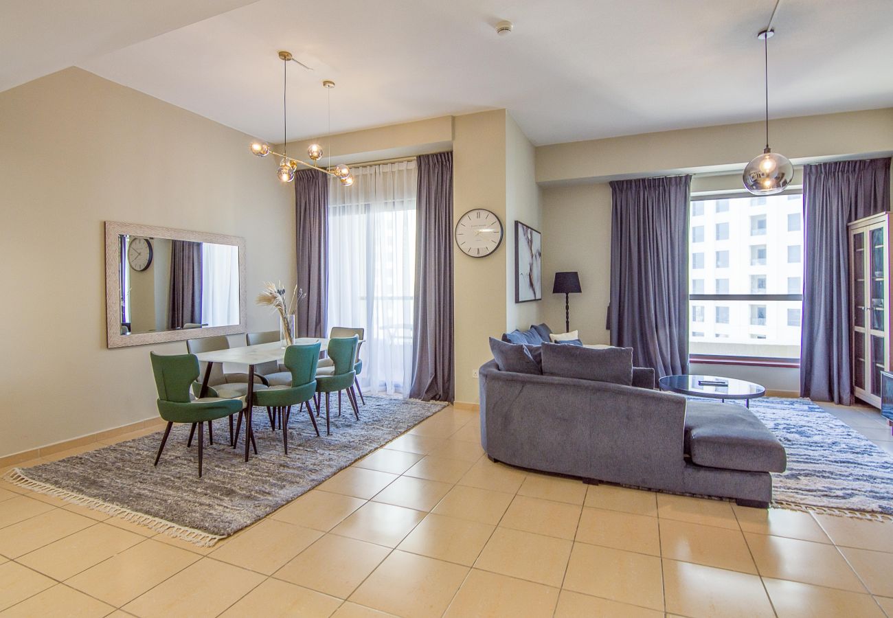Apartment in Dubai - Bright 2BR in Shams 4, JBR – Steps from the Beach