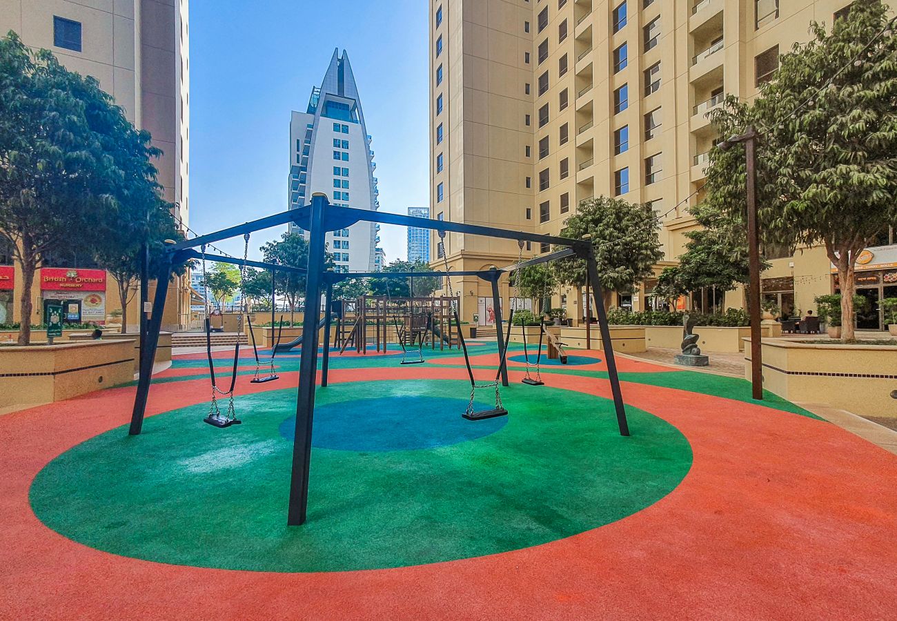 Apartment in Dubai - Bright 2BR in Shams 4, JBR – Steps from the Beach