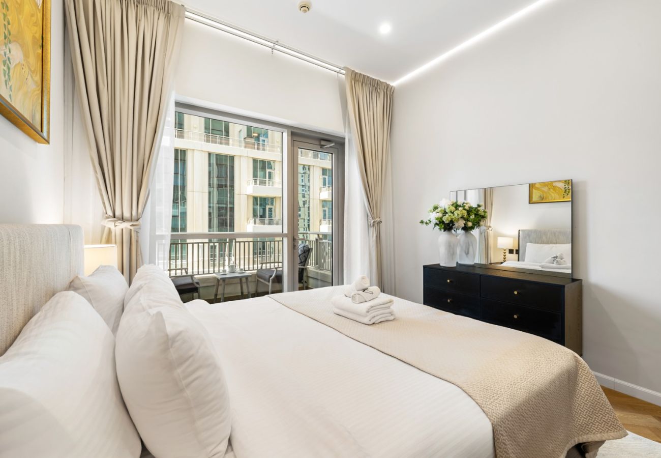 Apartment in Dubai - Elegant 1BR in the Heart of Downtown | Boulevard Central Tower