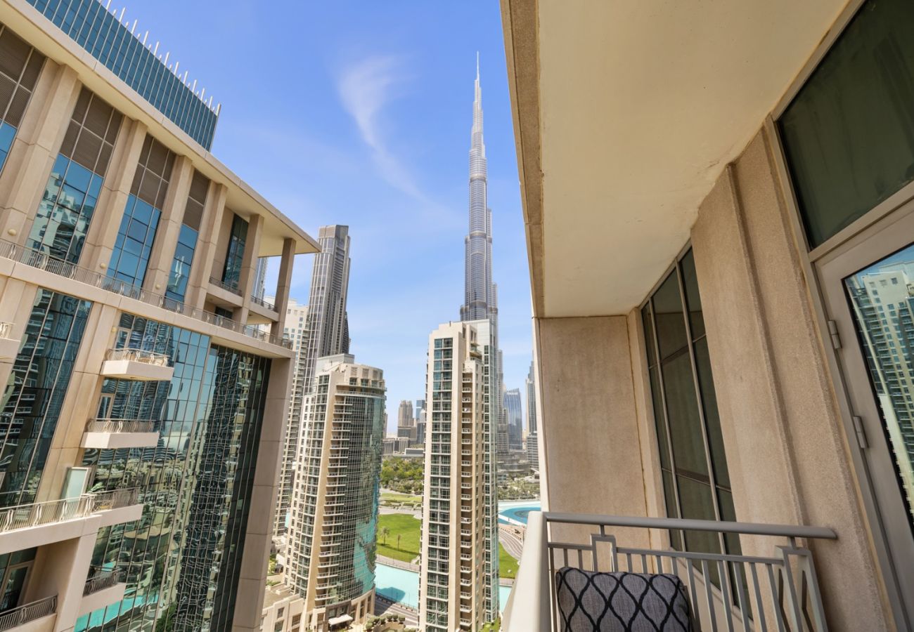 Apartment in Dubai - Elegant 1BR in the Heart of Downtown | Boulevard Central Tower