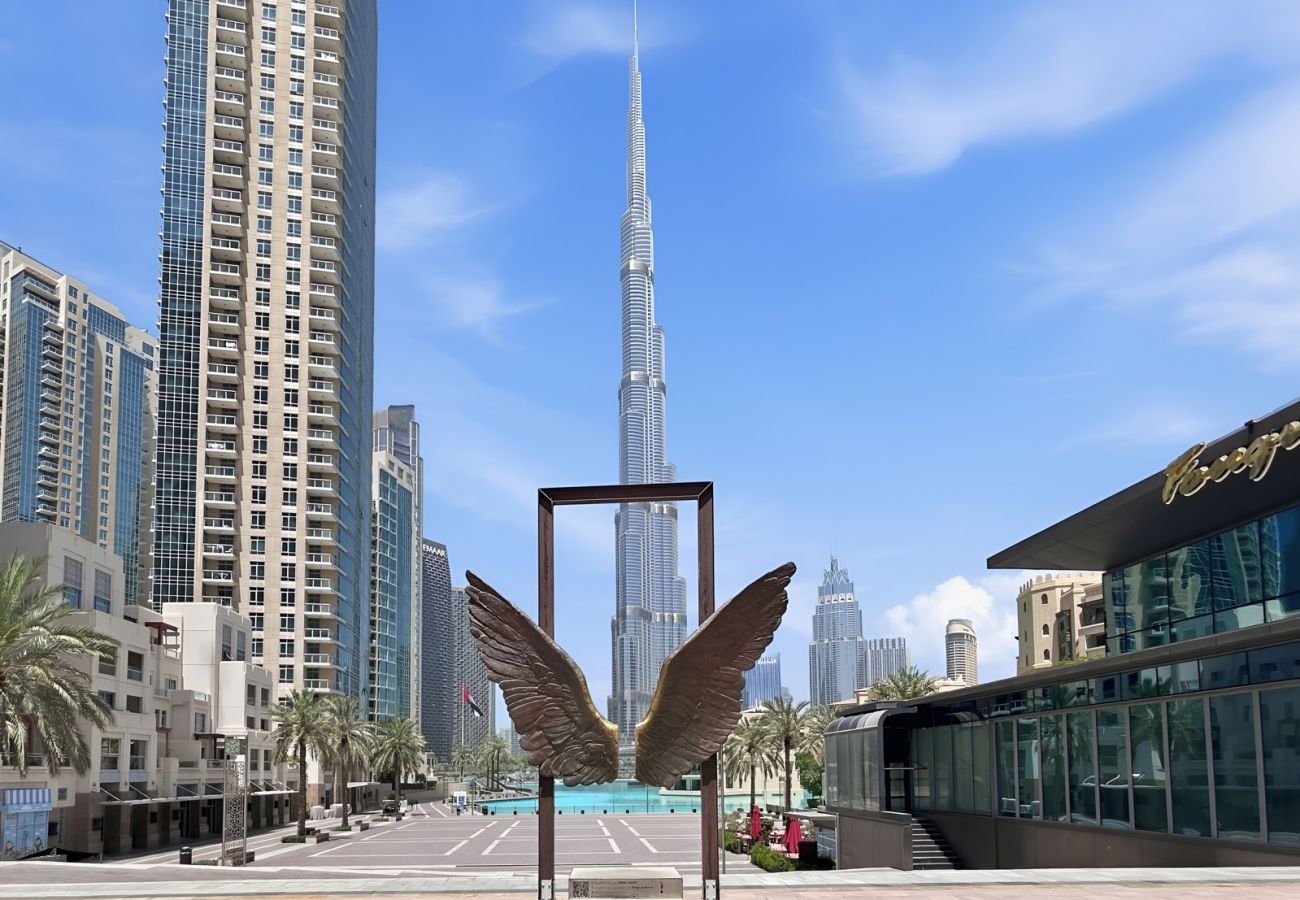 Apartment in Dubai - Elegant 1BR in the Heart of Downtown | Boulevard Central Tower