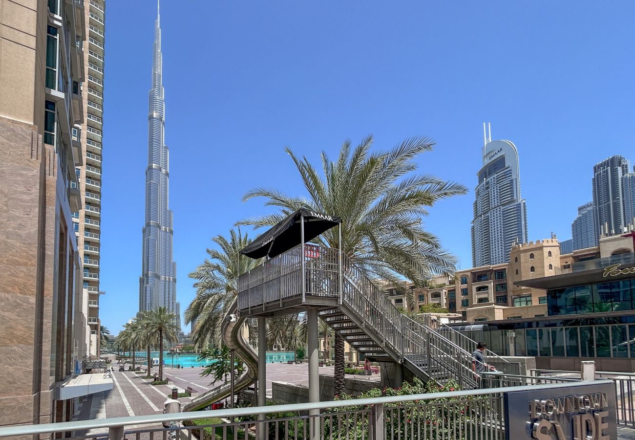 Apartment in Dubai - Elegant 1BR in the Heart of Downtown | Boulevard Central Tower