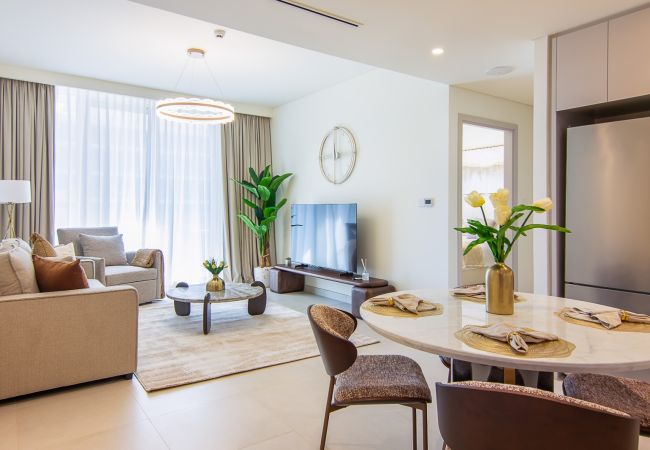 Apartment in Dubai - Elegant 1-Bedroom Apartment | Beach Mansion Tower 2 | Emaar Beachfront