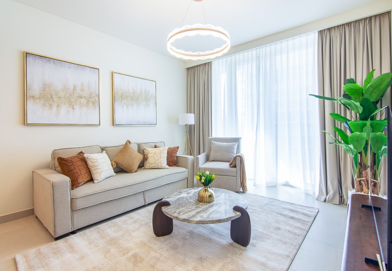 Apartment in Dubai - Elegant 1-Bedroom Apartment | Beach Mansion Tower 2 | Emaar Beachfront