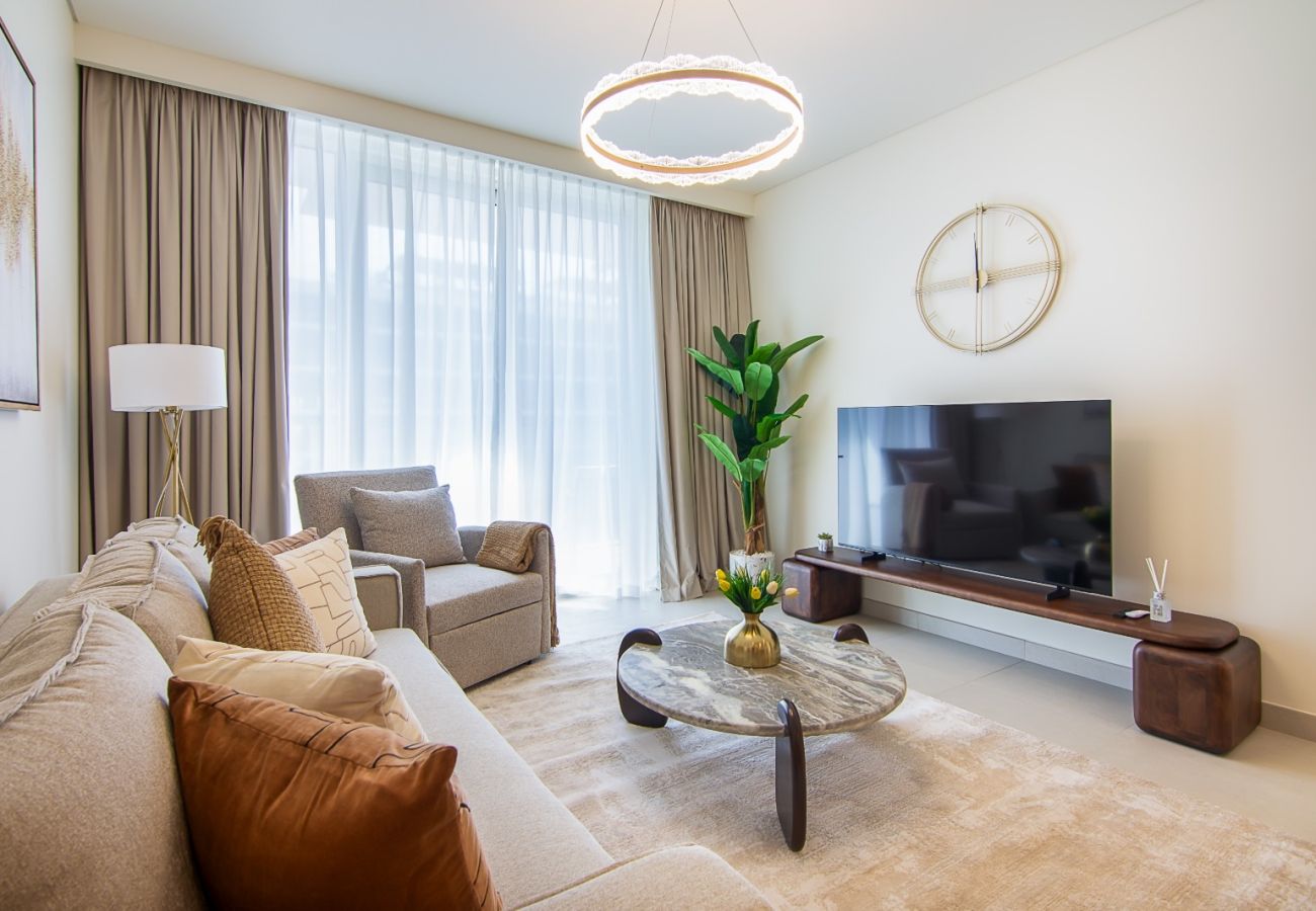 Apartment in Dubai - Elegant 1-Bedroom Apartment | Beach Mansion Tower 2 | Emaar Beachfront