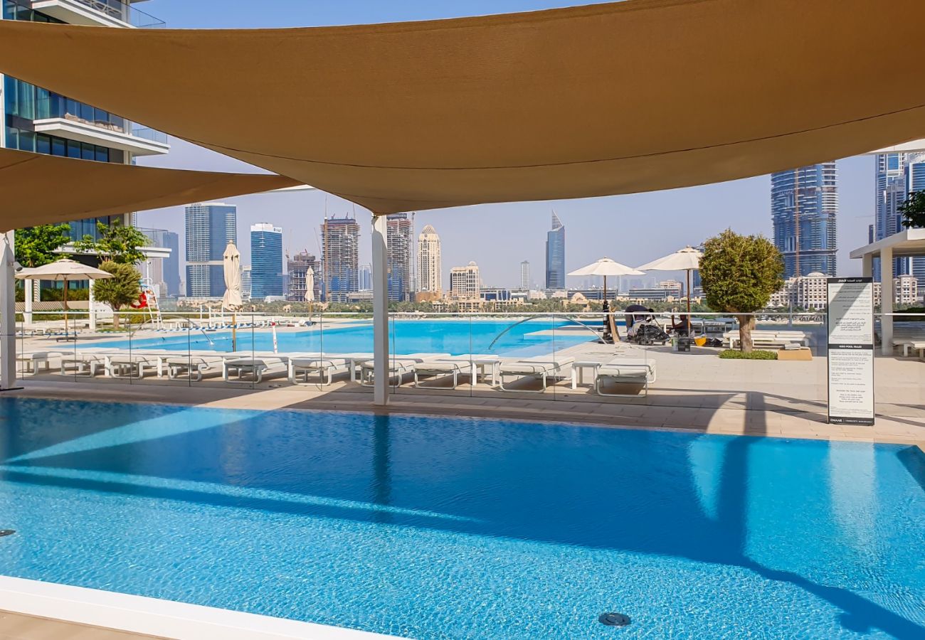 Apartment in Dubai - Elegant 1-Bedroom Apartment | Beach Mansion Tower 2 | Emaar Beachfront