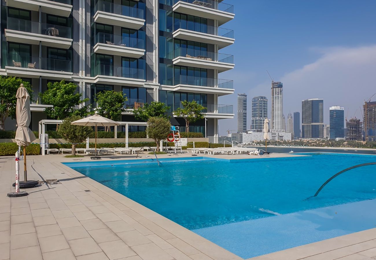 Apartment in Dubai - Luxury 1-Bedroom Apartment | Beach Mansion Tower 1 | Emaar Beachfront