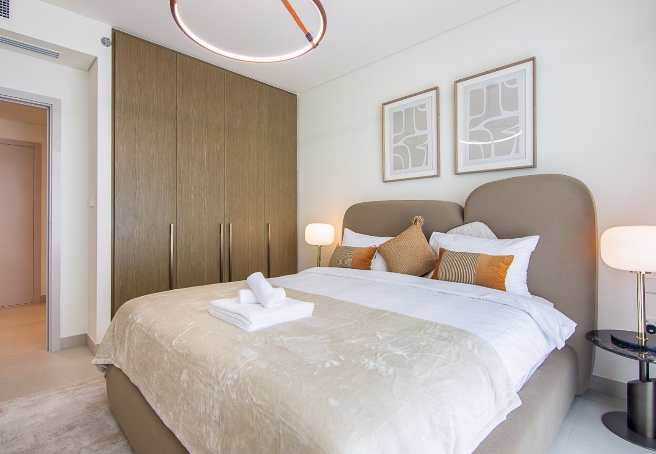 Apartment in Dubai - Luxury 1-Bedroom Apartment | Beach Mansion Tower 1 | Emaar Beachfront