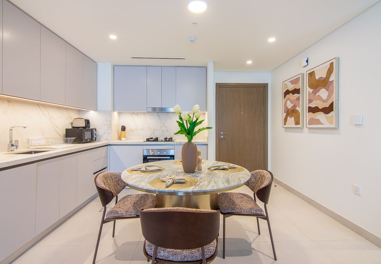 Apartment in Dubai - Luxury 1-Bedroom Apartment | Beach Mansion Tower 1 | Emaar Beachfront