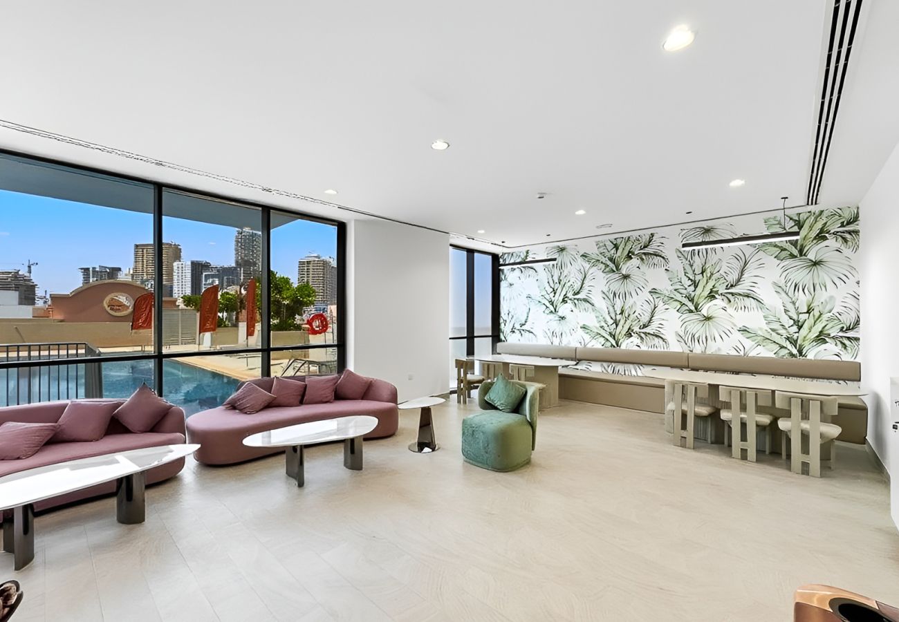 Apartment in Dubai - Contemporary 1-Bedroom Apartment | AURA by Grovy, JVC